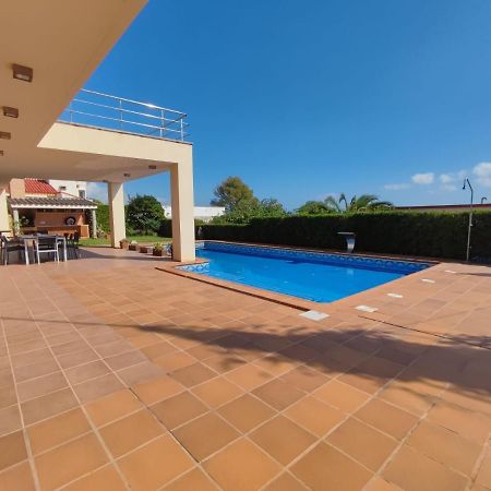 Villa Maricel Alcanar Ngoại thất bức ảnh