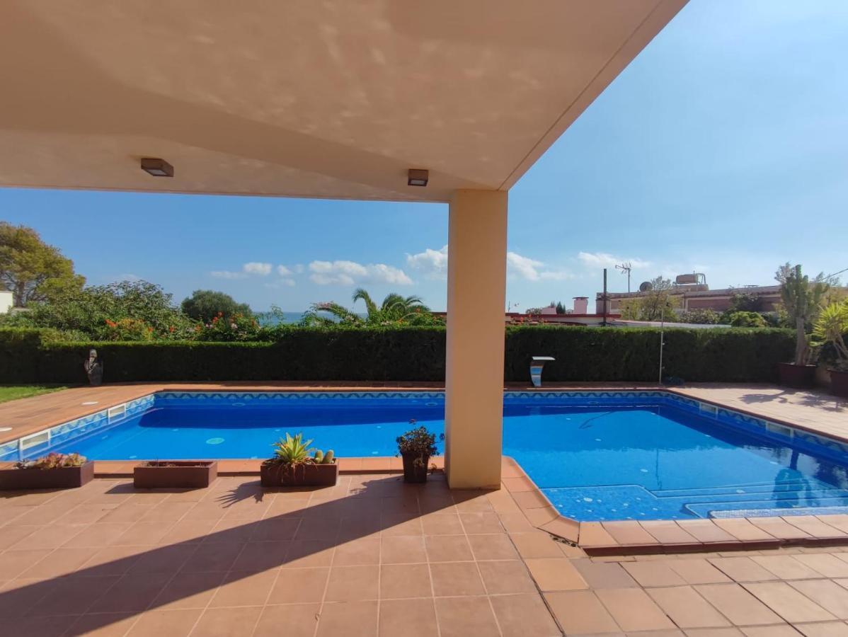 Villa Maricel Alcanar Ngoại thất bức ảnh